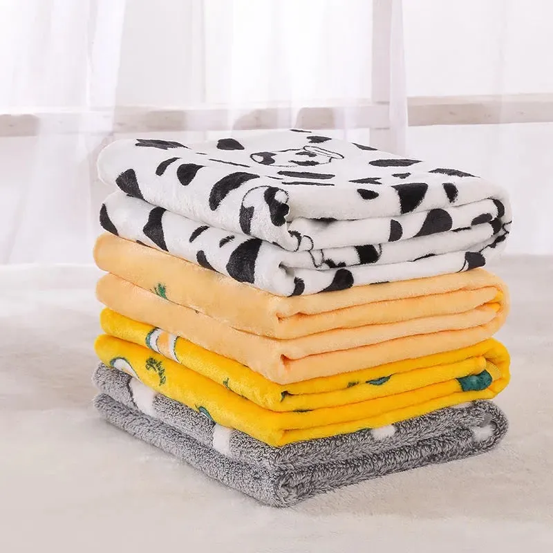 Soft Flannel Pet Blanket Cartoon Print Cat and Dog Bed Sheet